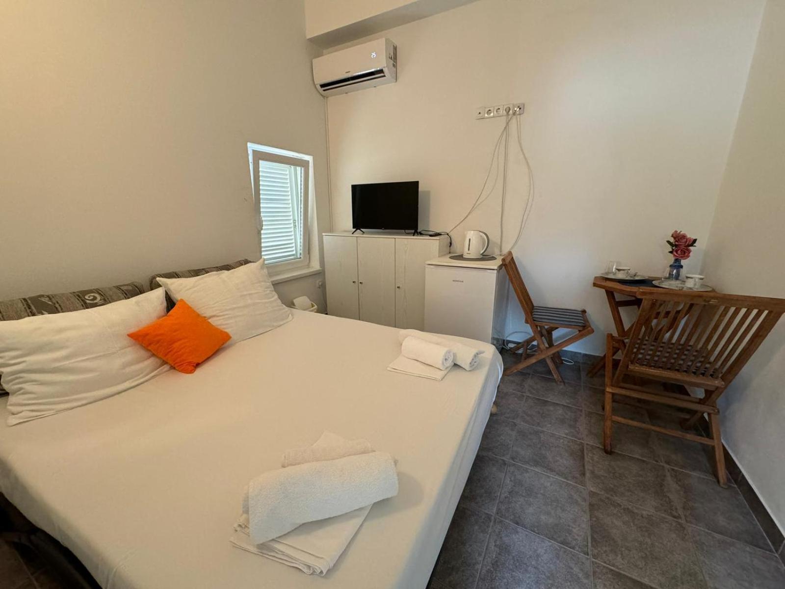 Garden Resort - Apartments Lavanda Potocnica Bilik gambar